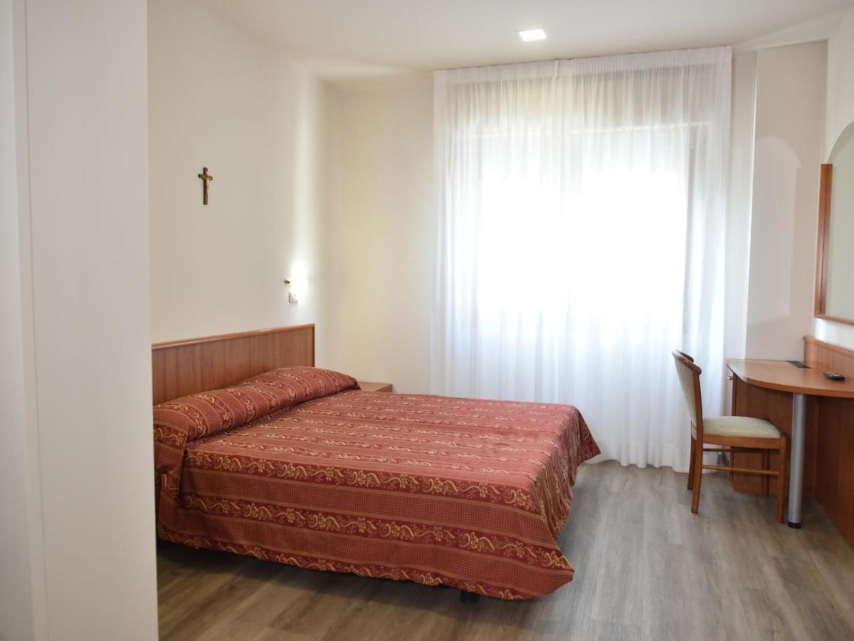 Hotel E Appartamenti La Solaria San Giovanni Rotondo Eksteriør bilde