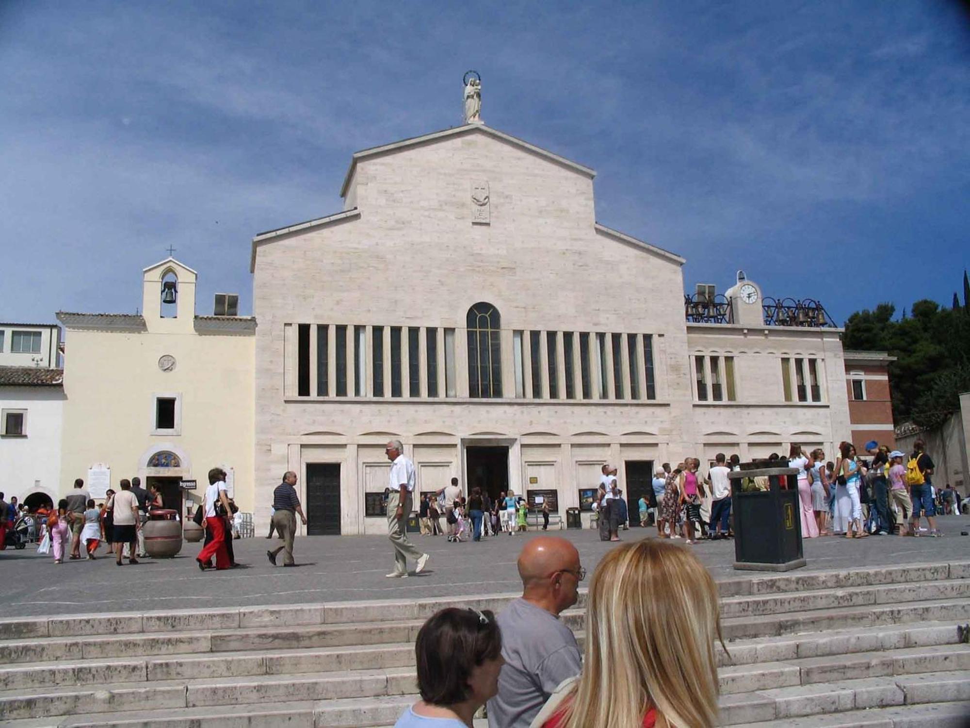 Hotel E Appartamenti La Solaria San Giovanni Rotondo Eksteriør bilde
