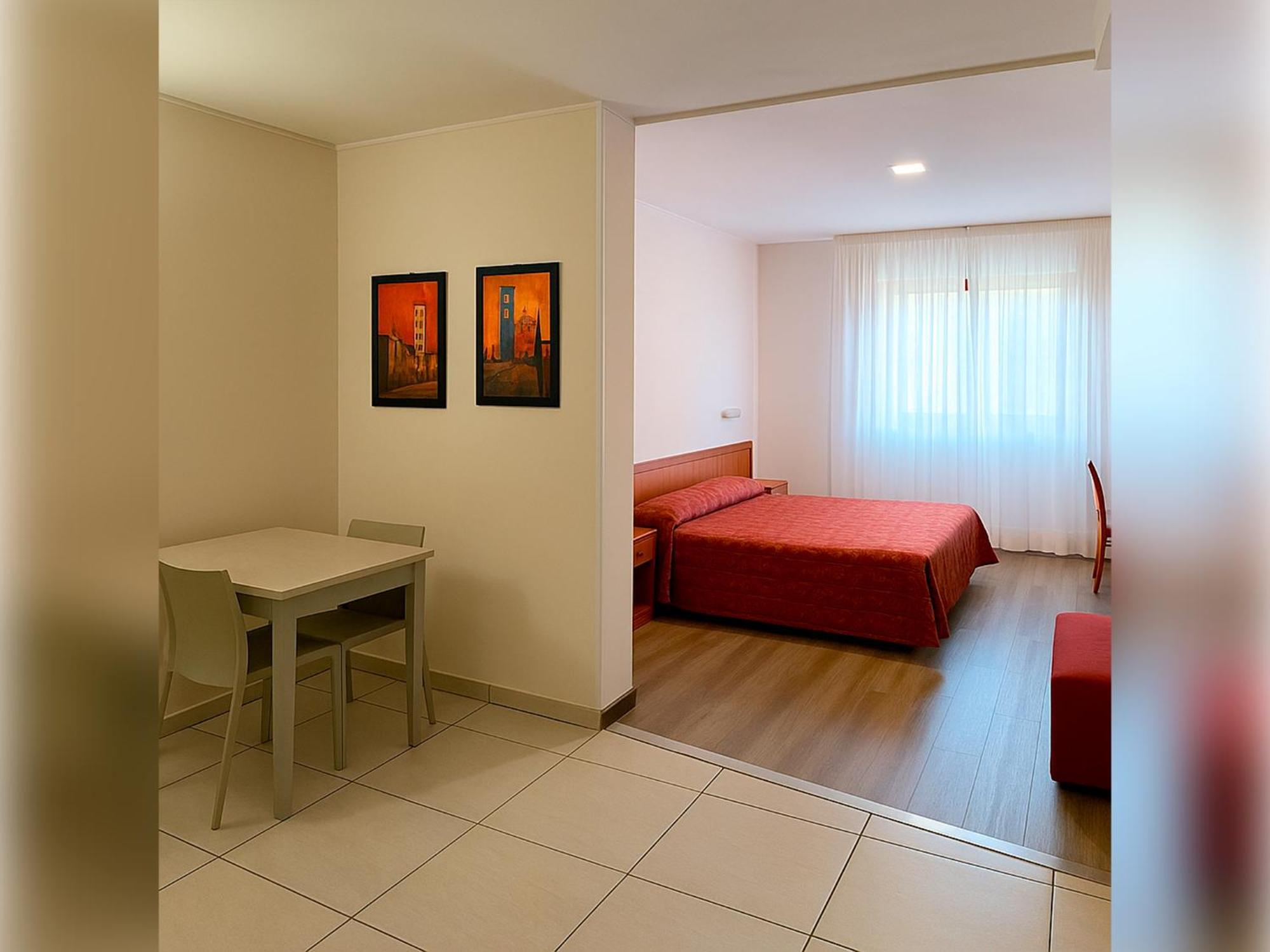 Hotel E Appartamenti La Solaria San Giovanni Rotondo Eksteriør bilde