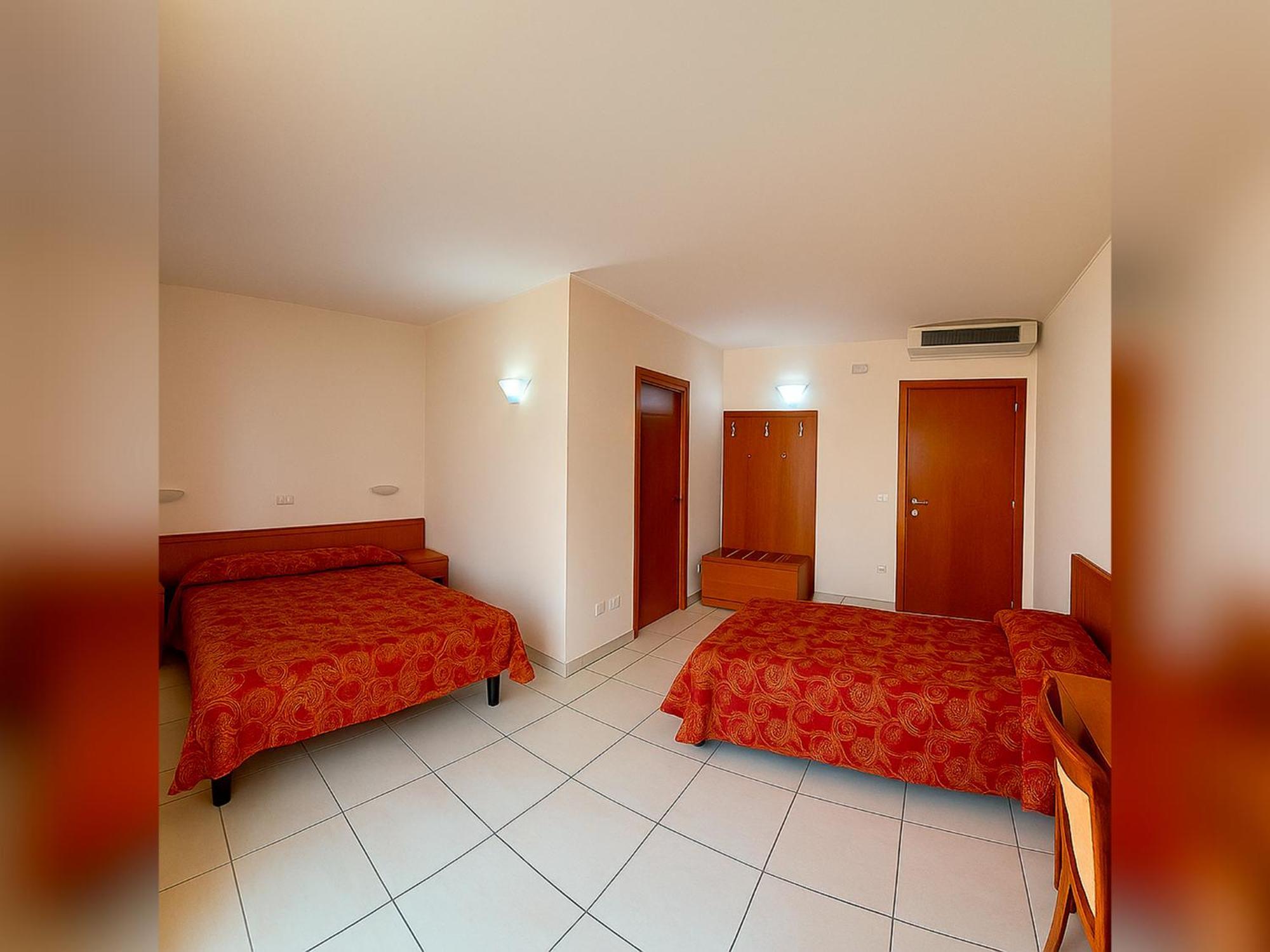 Hotel E Appartamenti La Solaria San Giovanni Rotondo Eksteriør bilde