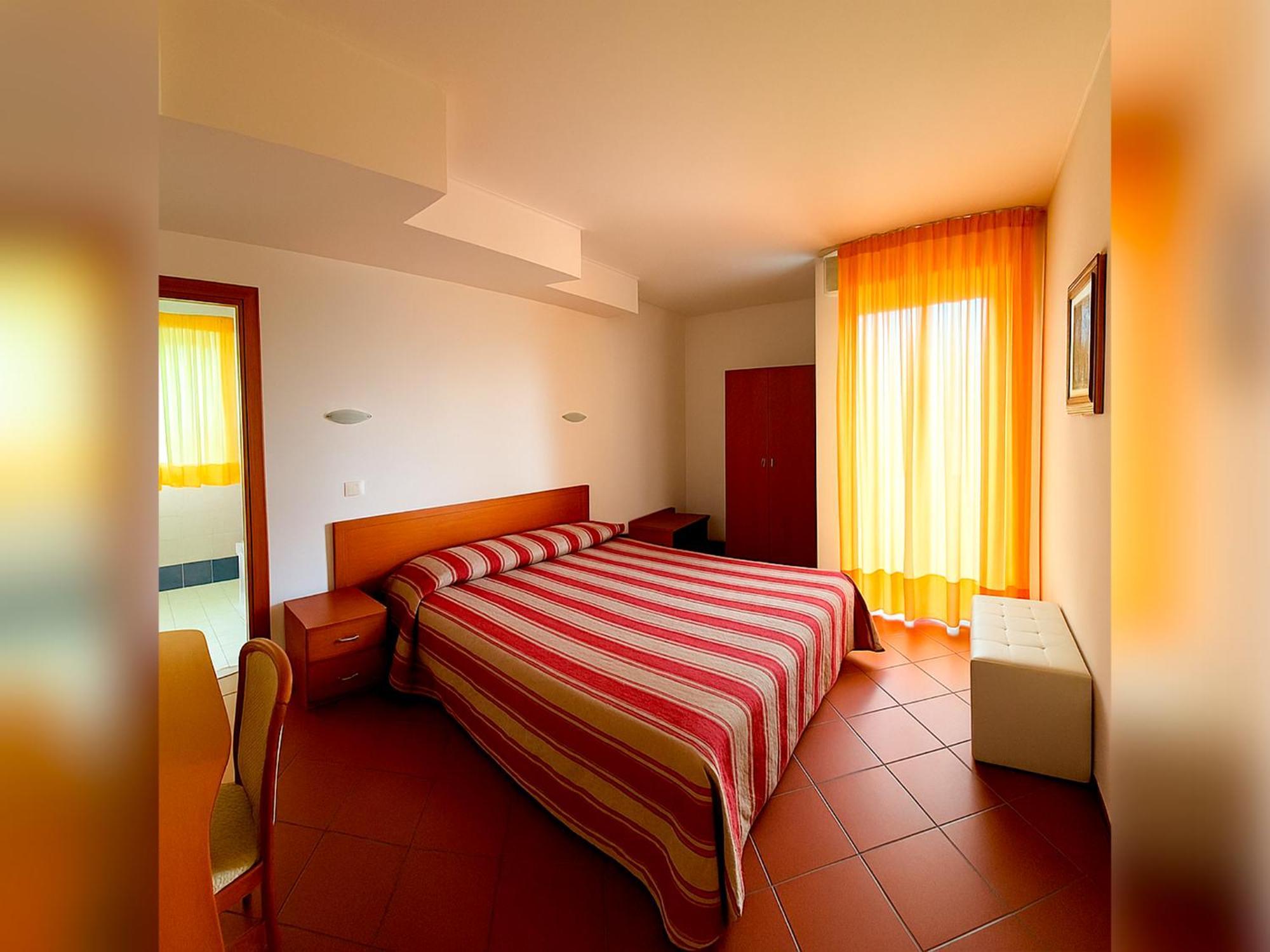 Hotel E Appartamenti La Solaria San Giovanni Rotondo Eksteriør bilde