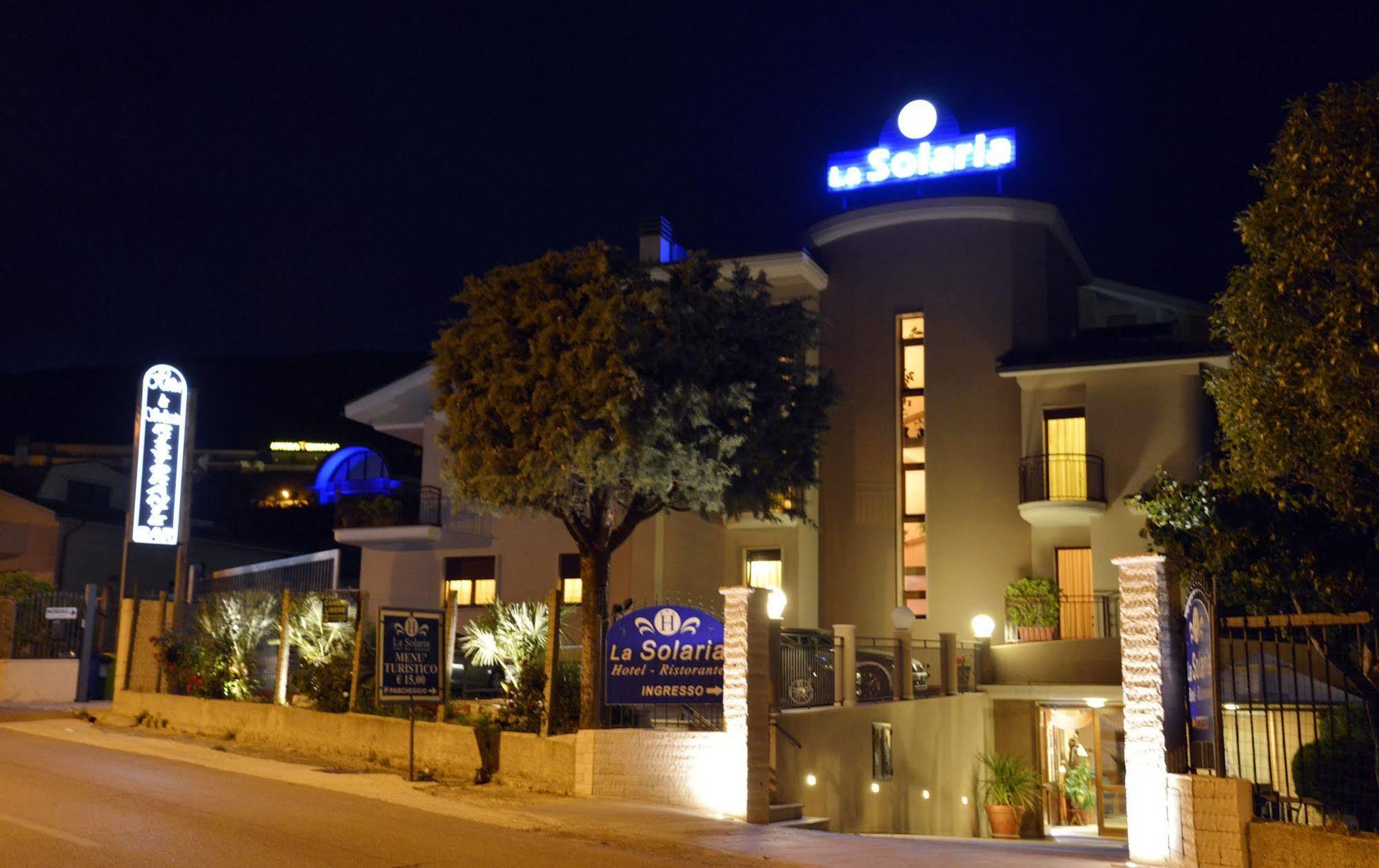Hotel E Appartamenti La Solaria San Giovanni Rotondo Eksteriør bilde